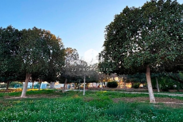 Aus zweiter Hand - Villa -
Rojales - Ciudad Quesada