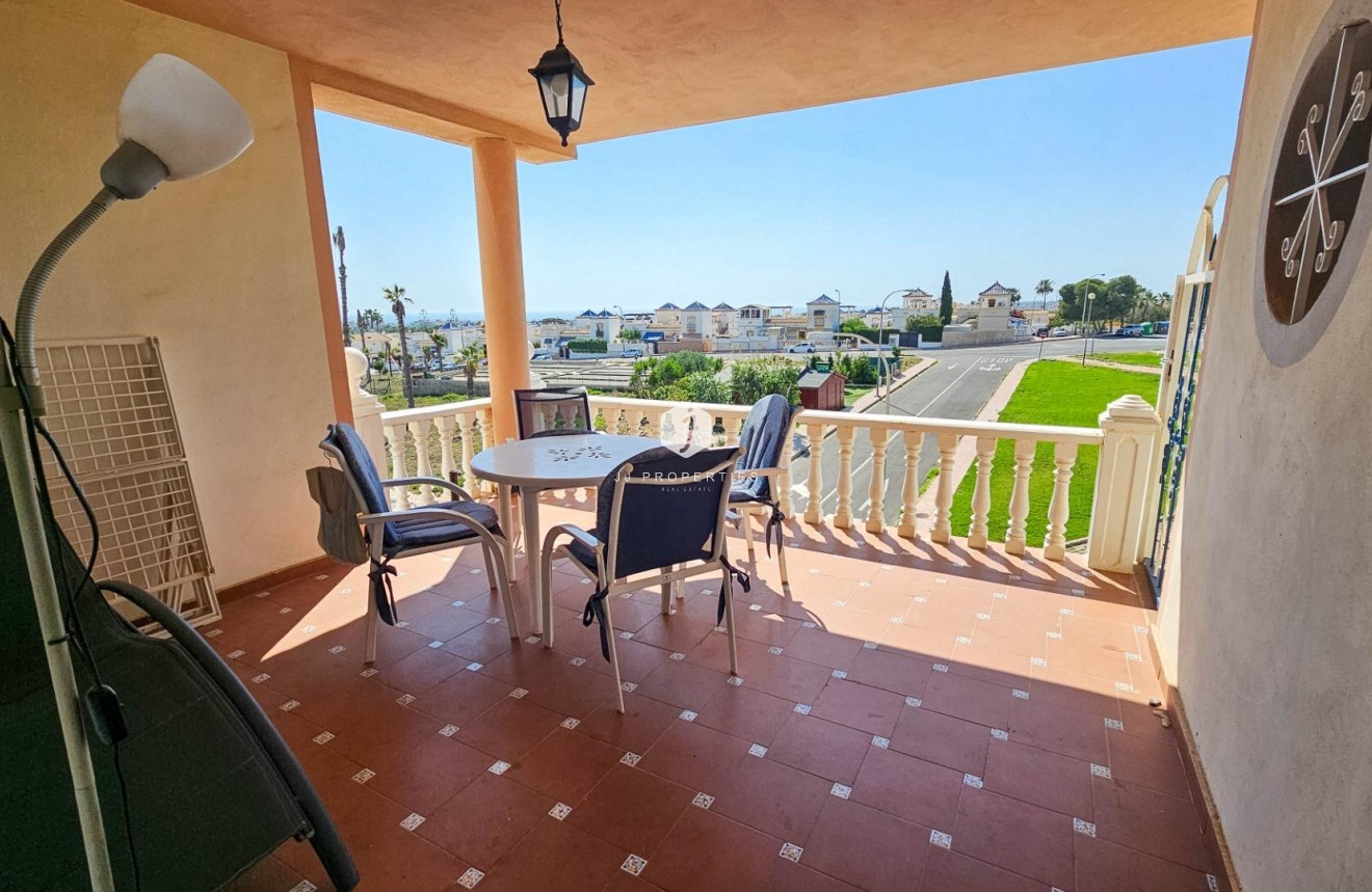 Tweedehands - Bungalow -
Orihuela Costa - Los Altos