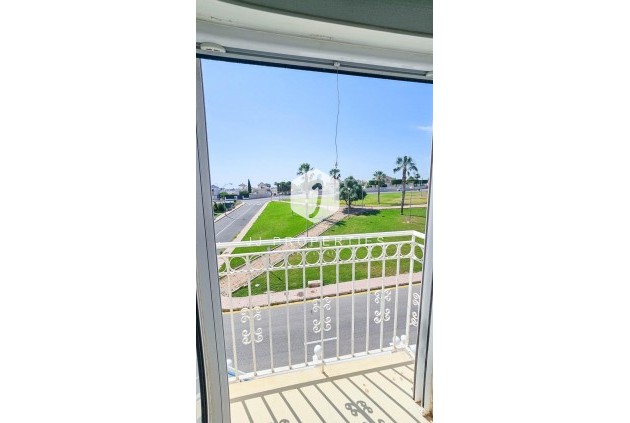 Tweedehands - Bungalow -
Orihuela Costa - Los Altos