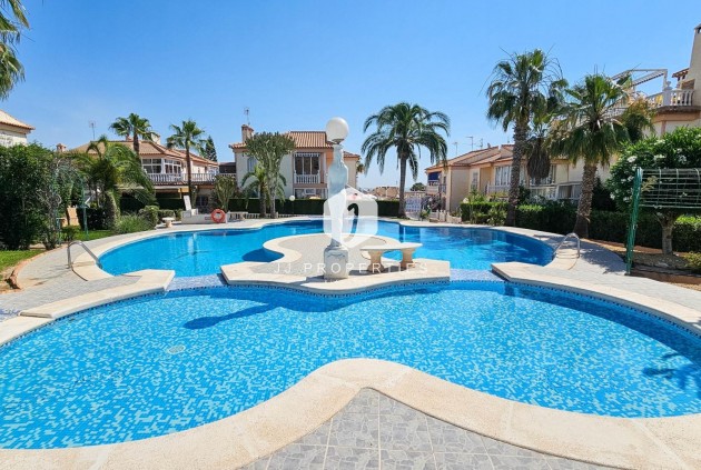 Tweedehands - Bungalow -
Orihuela Costa - Los Altos