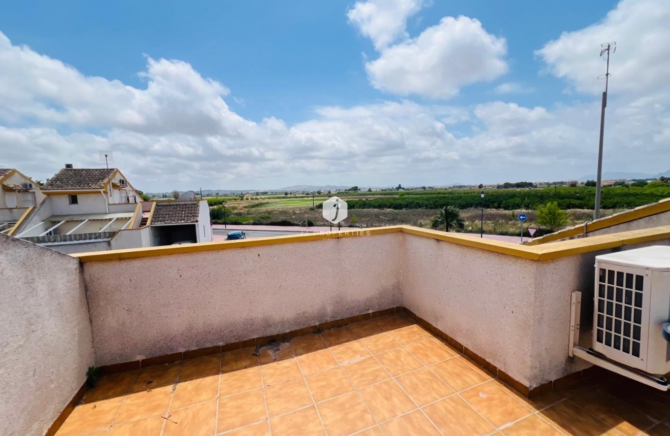 Segunda mano - Chalet -
Daya Nueva - Costa Blanca