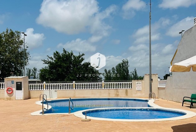 Segunda mano - Chalet -
Daya Nueva - Costa Blanca