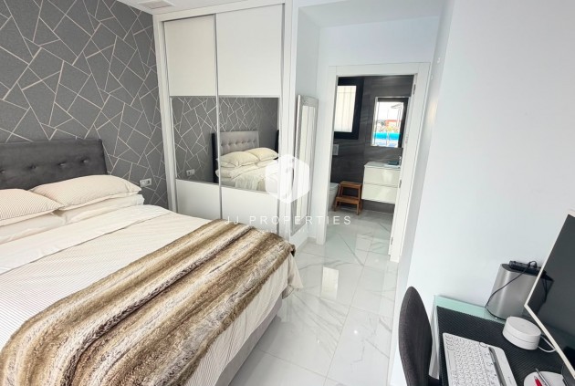 Resale - Villa -
Los Montesinos - Costa Blanca