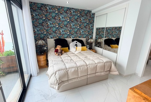 Resale - Villa -
Los Montesinos - Costa Blanca