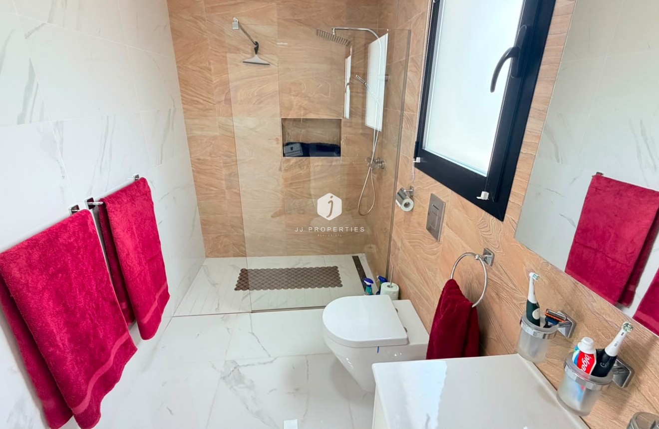 Resale - Villa -
Los Montesinos - Costa Blanca