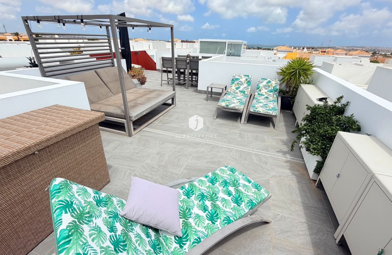 Resale - Villa -
Los Montesinos - Costa Blanca