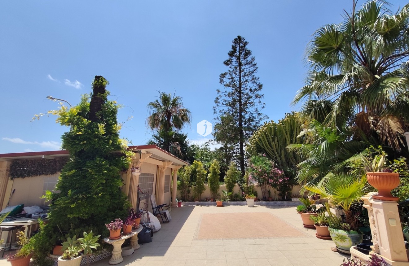 Resale - Villa -
Ciudad Quesada - Costa Blanca
