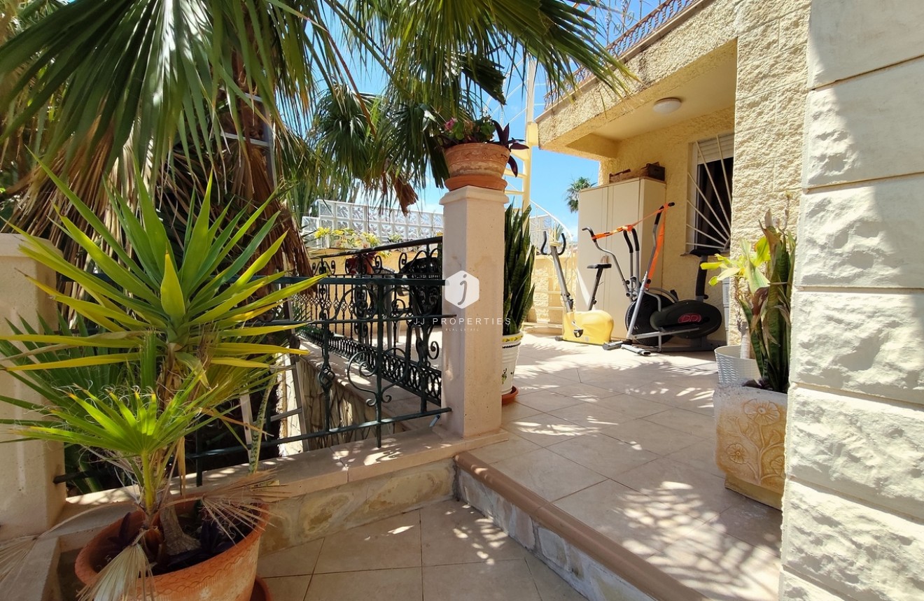 Resale - Villa -
Ciudad Quesada - Costa Blanca