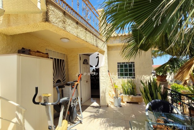 Resale - Villa -
Ciudad Quesada - Costa Blanca