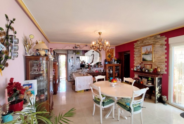 Resale - Villa -
Ciudad Quesada - Costa Blanca