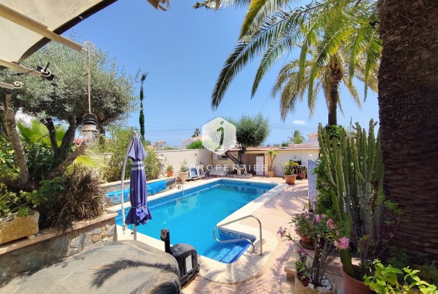Resale - Villa -
Ciudad Quesada - Costa Blanca