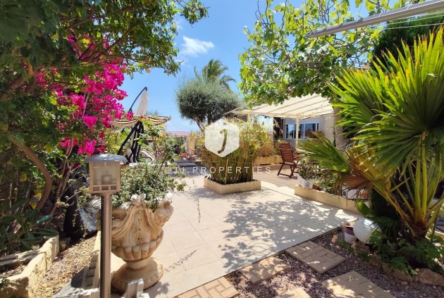 Resale - Villa -
Ciudad Quesada - Costa Blanca