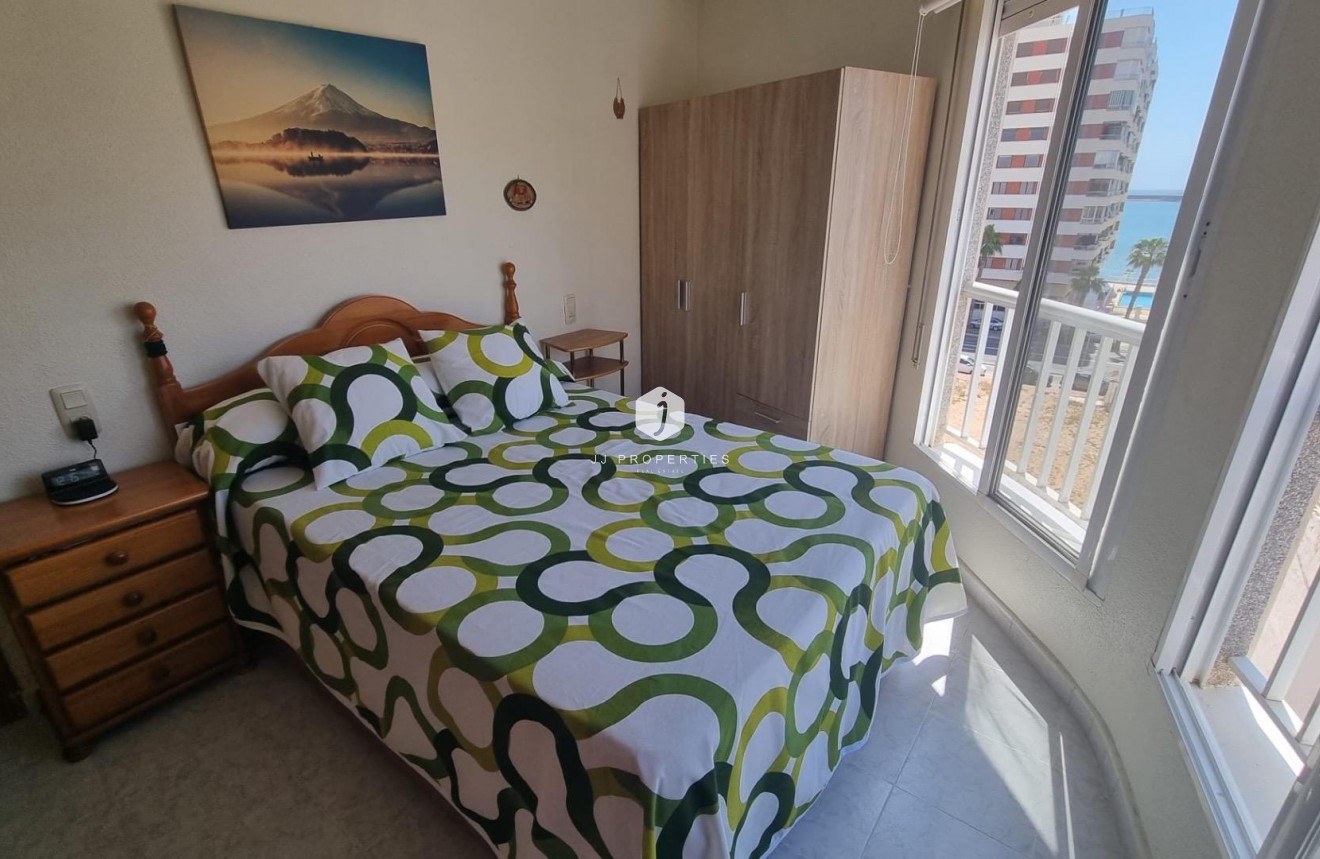 Aus zweiter Hand - Wohnung -
Torrevieja - Acequion
