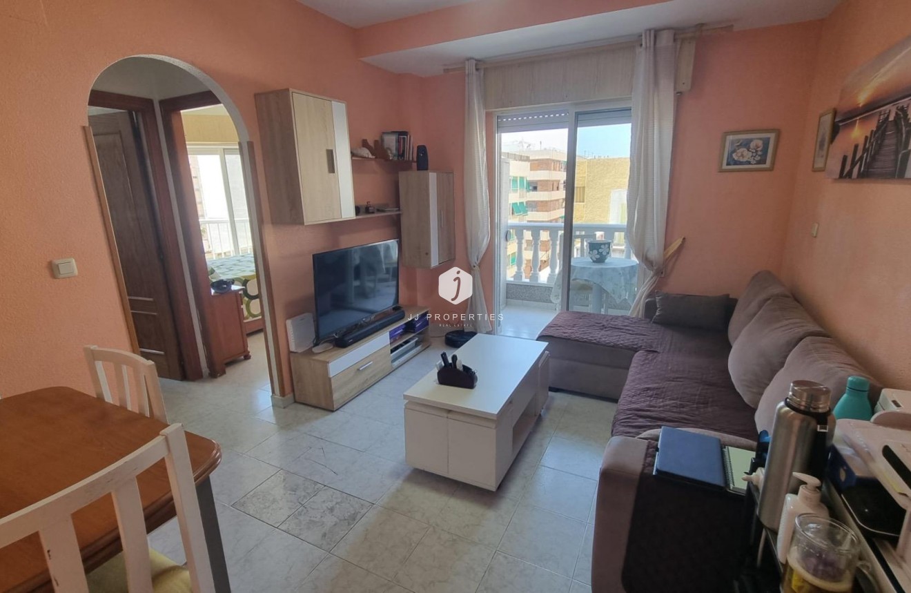 Aus zweiter Hand - Wohnung -
Torrevieja - Acequion