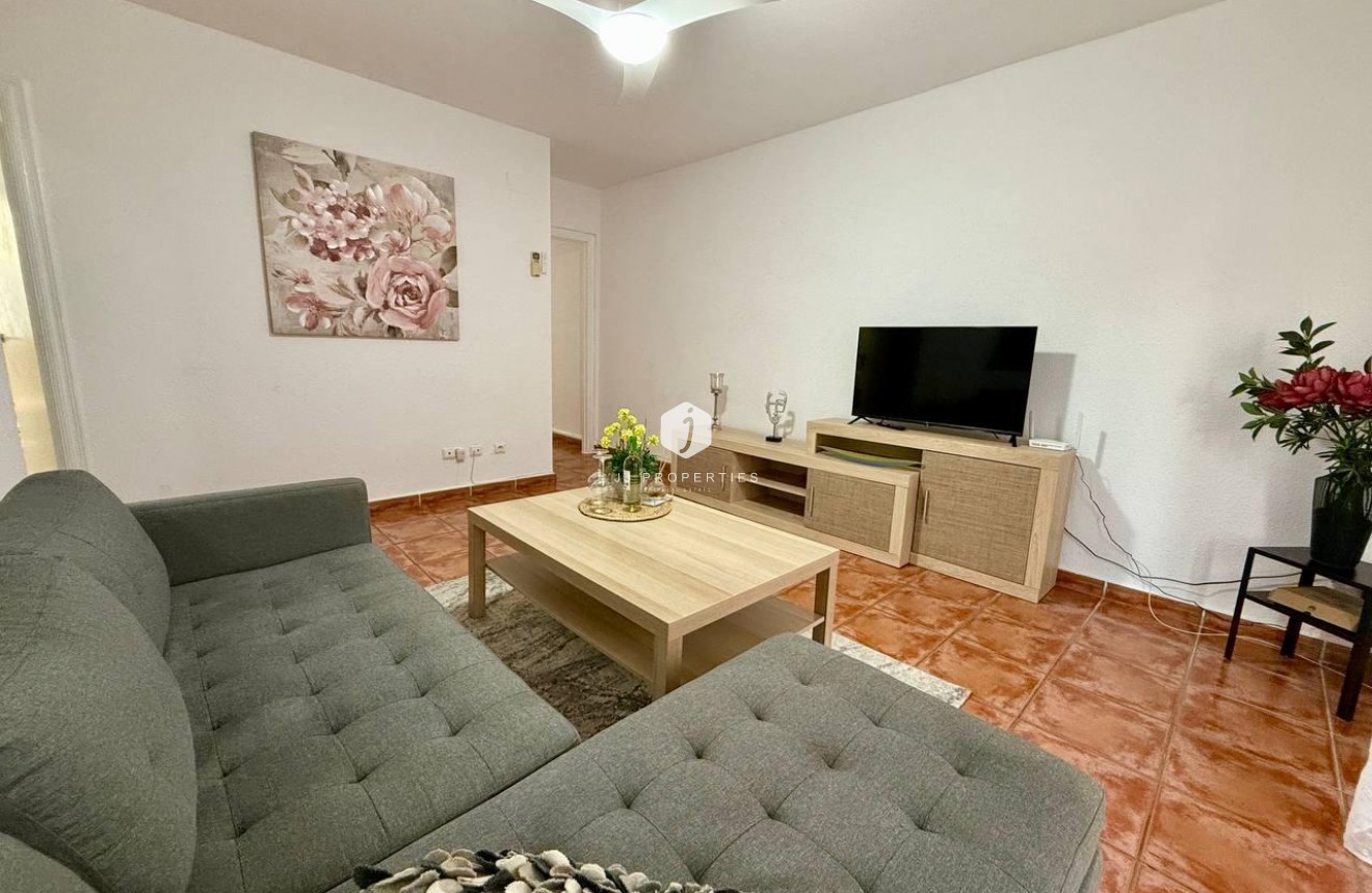 D'occasion - Appartement -
Torrevieja - Playa del Cura