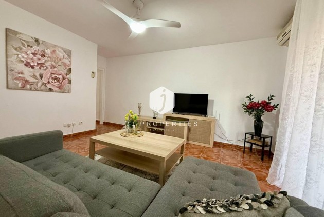 D'occasion - Appartement -
Torrevieja - Playa del Cura