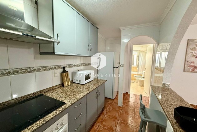 D'occasion - Appartement -
Torrevieja - Playa del Cura