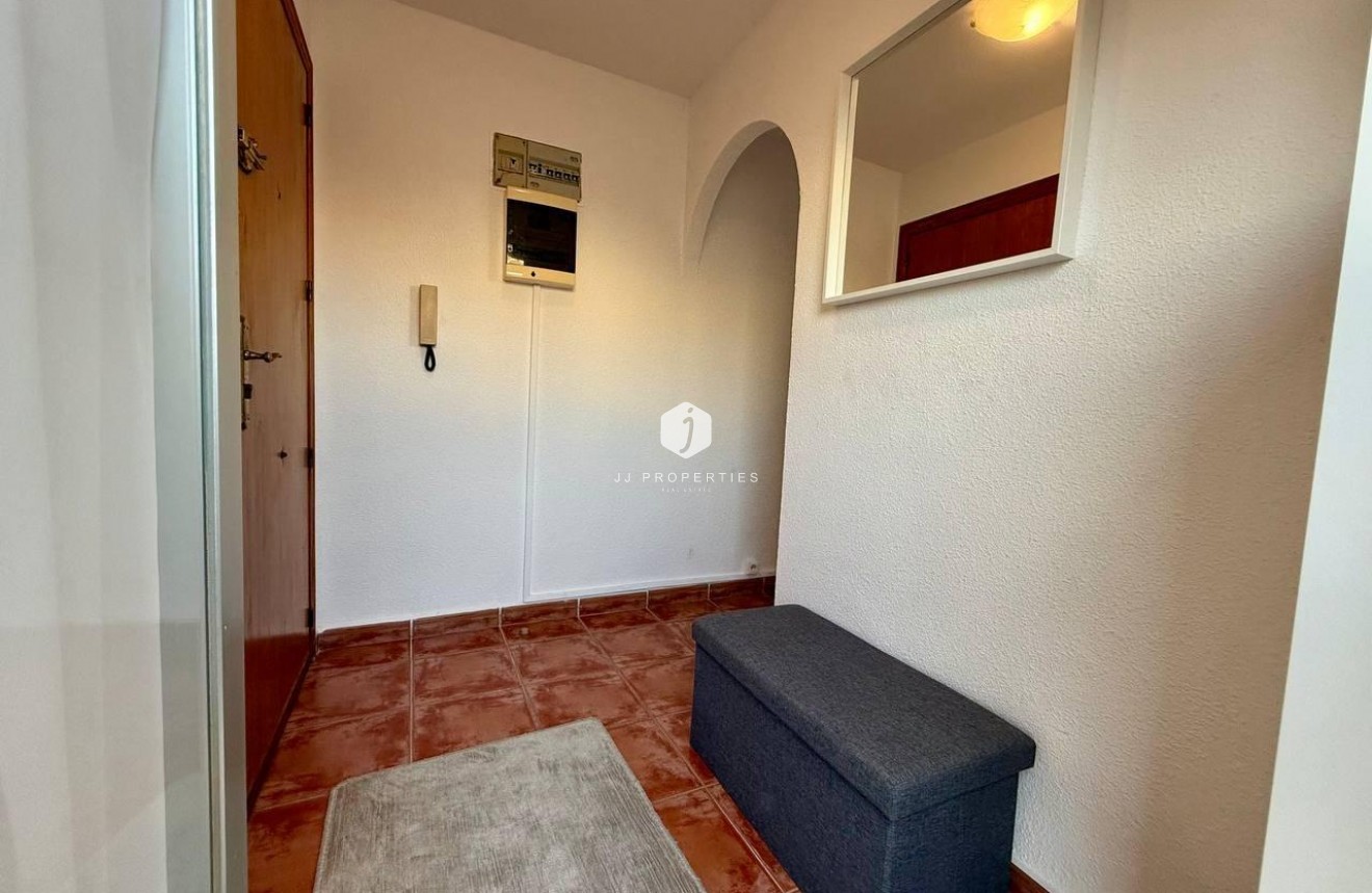 D'occasion - Appartement -
Torrevieja - Playa del Cura