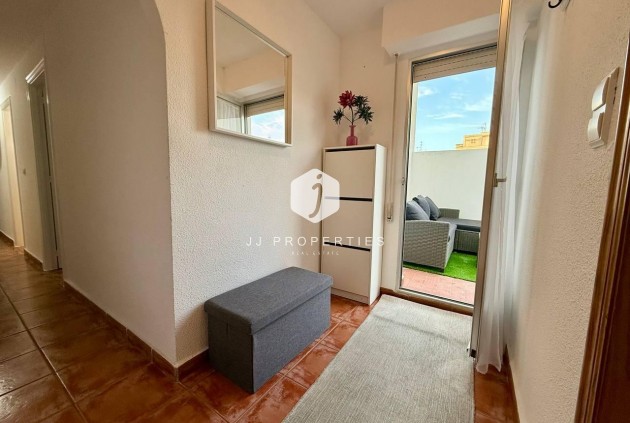 D'occasion - Appartement -
Torrevieja - Playa del Cura