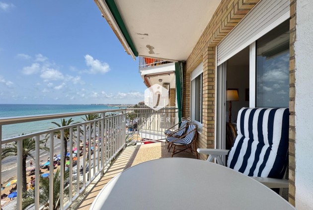 Resale - Apartment / flat -
Torrevieja - Playa del Cura