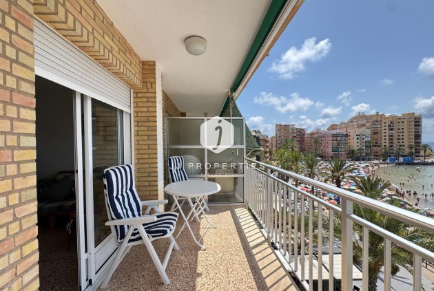 Resale - Apartment / flat -
Torrevieja - Playa del Cura