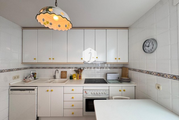 Resale - Apartment / flat -
Torrevieja - Playa del Cura