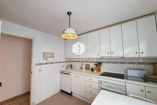 Resale - Apartment / flat -
Torrevieja - Playa del Cura