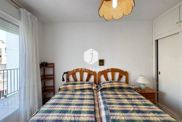 Resale - Apartment / flat -
Torrevieja - Playa del Cura