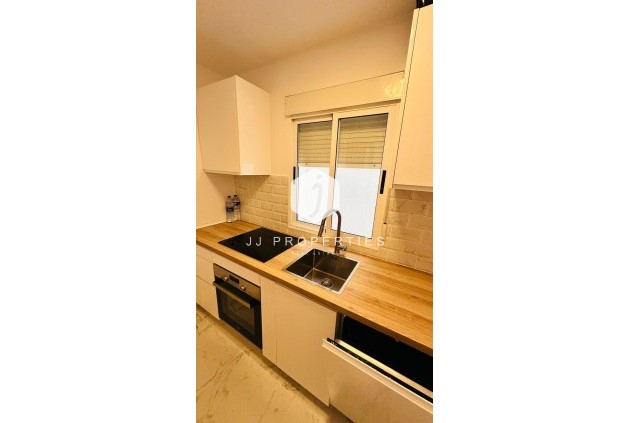 Aus zweiter Hand - Wohnung -
Torrevieja - Acequion