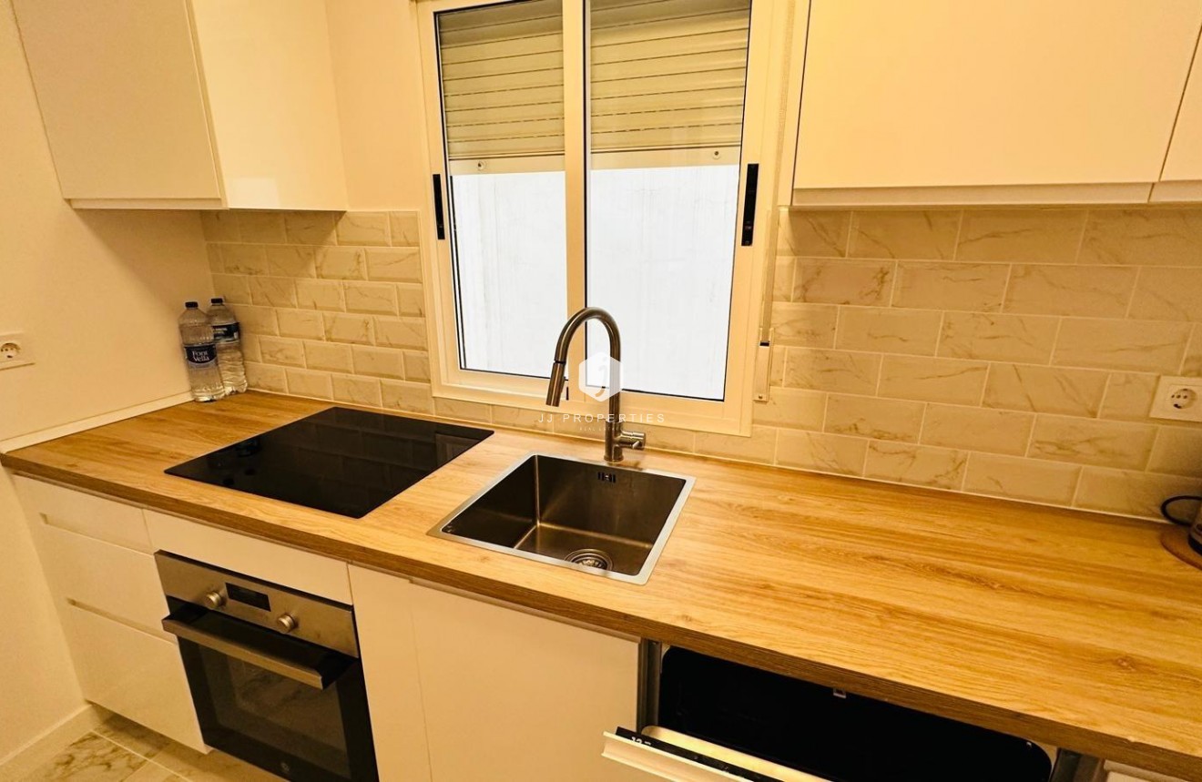 Aus zweiter Hand - Wohnung -
Torrevieja - Acequion