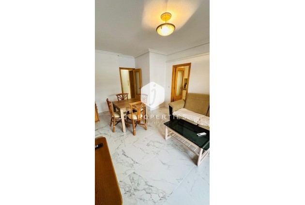 Aus zweiter Hand - Wohnung -
Torrevieja - Acequion