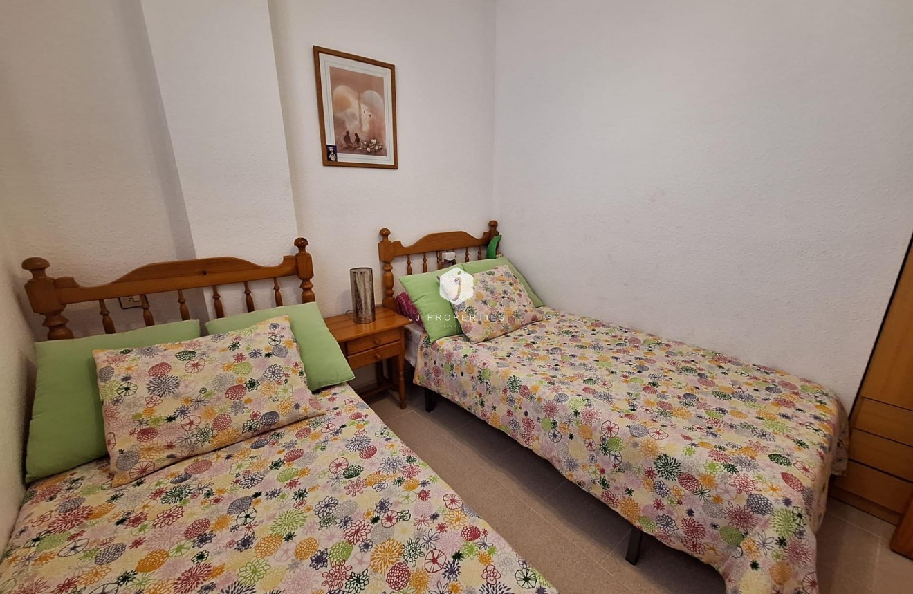 Tweedehands - Appartement / flat -
Torrevieja - Nueva Torrevieja