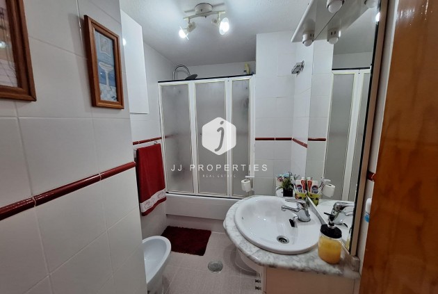 Tweedehands - Appartement / flat -
Torrevieja - Nueva Torrevieja