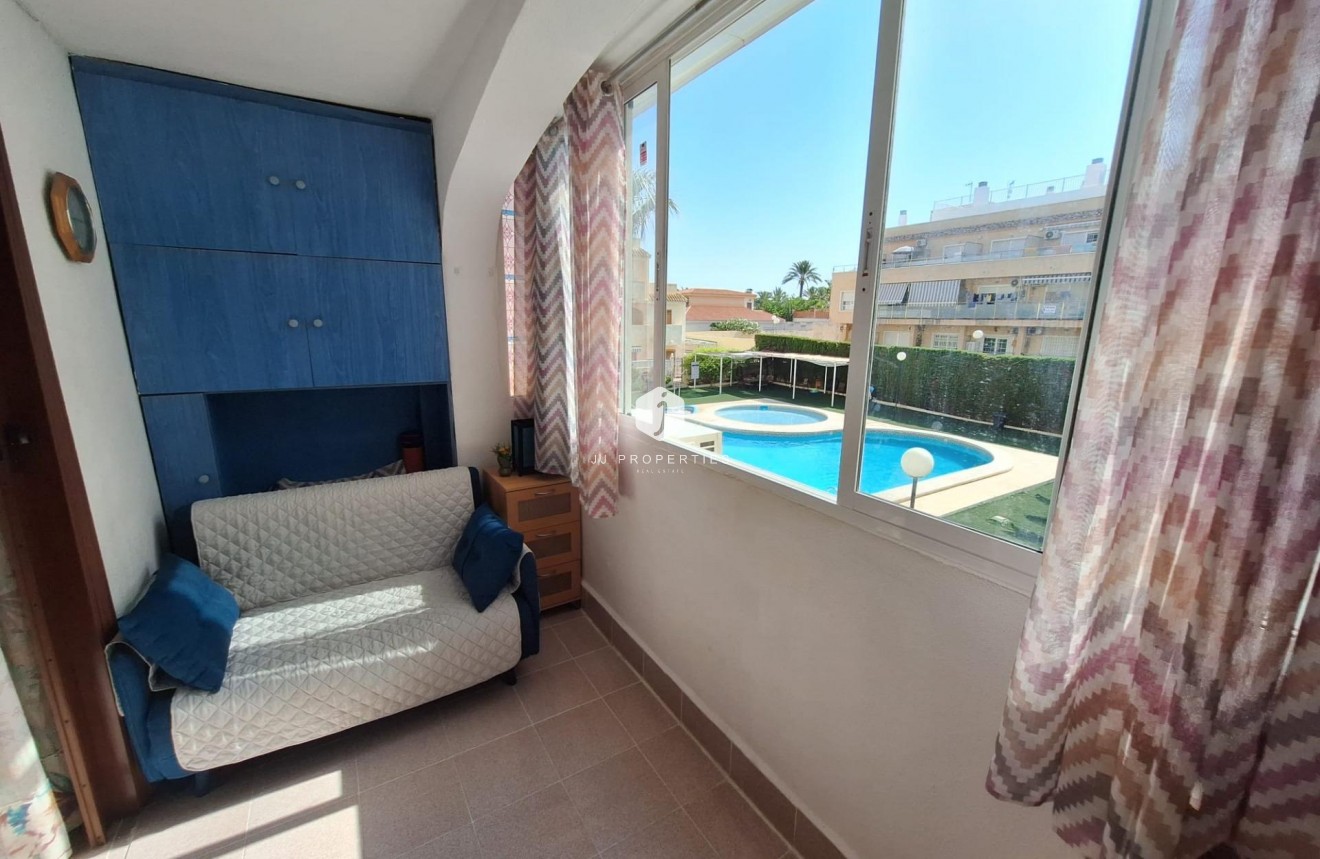 Tweedehands - Appartement / flat -
Torrevieja - Nueva Torrevieja