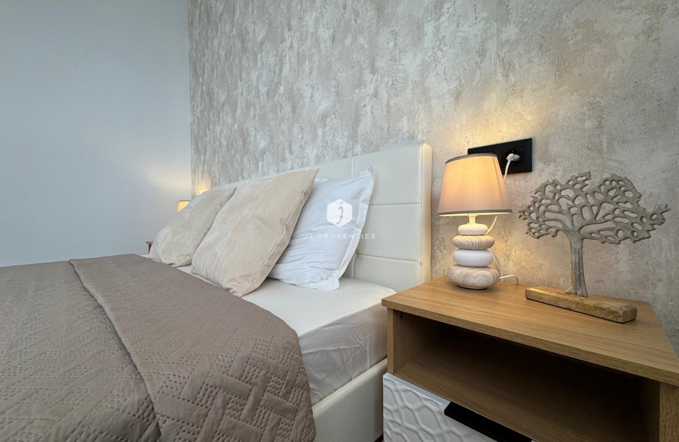 Segunda mano - Apartamento / piso -
Torrevieja - Playa del Cura