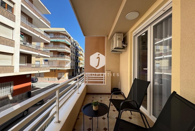 Segunda mano - Apartamento / piso -
Torrevieja - Playa del Cura