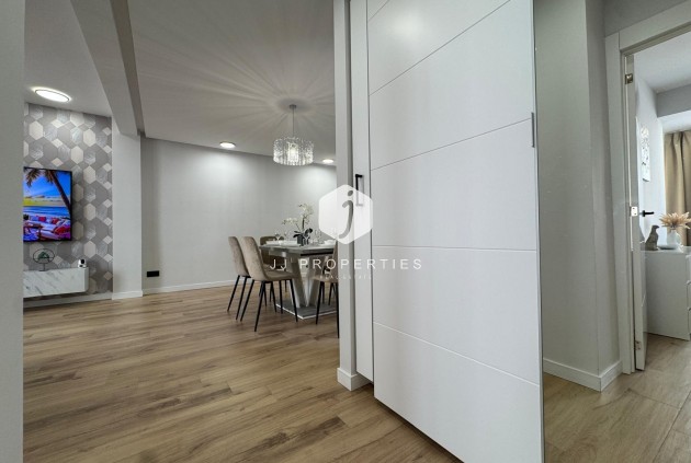 Segunda mano - Apartamento / piso -
Torrevieja - Playa del Cura