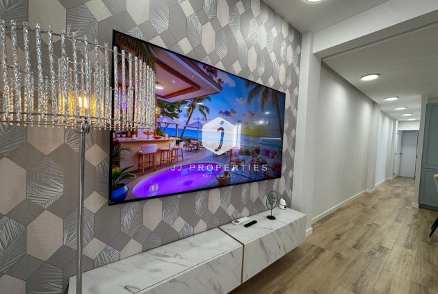 Segunda mano - Apartamento / piso -
Torrevieja - Playa del Cura