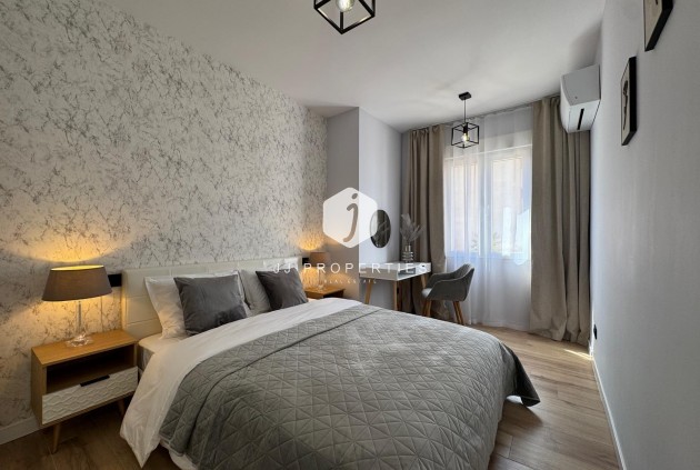 Segunda mano - Apartamento / piso -
Torrevieja - Playa del Cura
