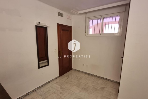 Segunda mano - Apartamento / piso -
Torrevieja - Los Frutales