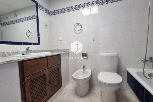 Segunda mano - Apartamento / piso -
Torrevieja - Los Frutales