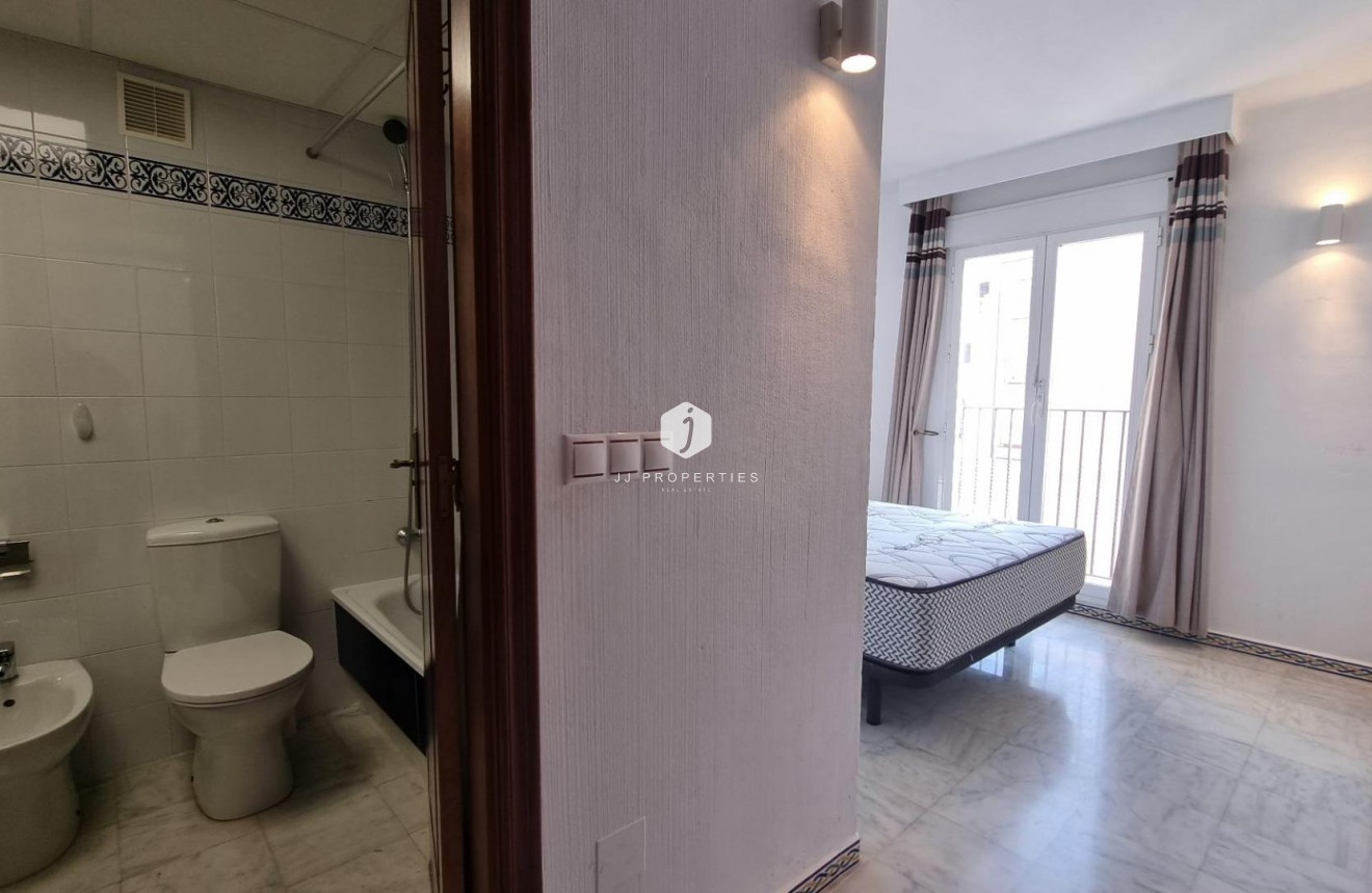 Segunda mano - Apartamento / piso -
Torrevieja - Los Frutales