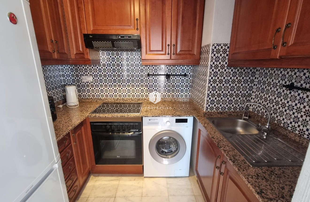 Segunda mano - Apartamento / piso -
Torrevieja - Los Frutales