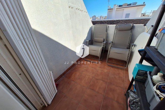 Resale - Apartment / flat -
Torrevieja - Centro