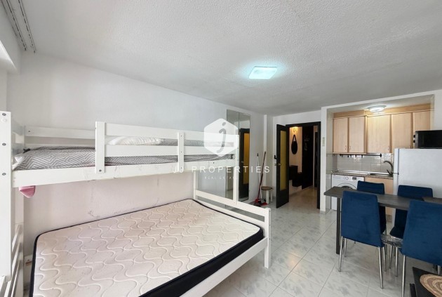 Tweedehands - Appartement / flat -
Torrevieja - Playa del Cura