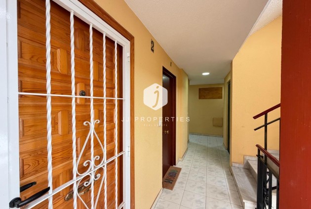 Tweedehands - Appartement / flat -
Torrevieja - Playa del Cura