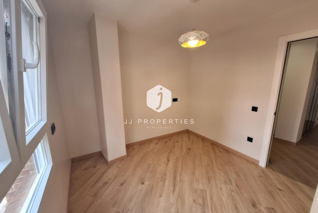 Aus zweiter Hand - Wohnung -
Torrevieja - Playa de los Locos