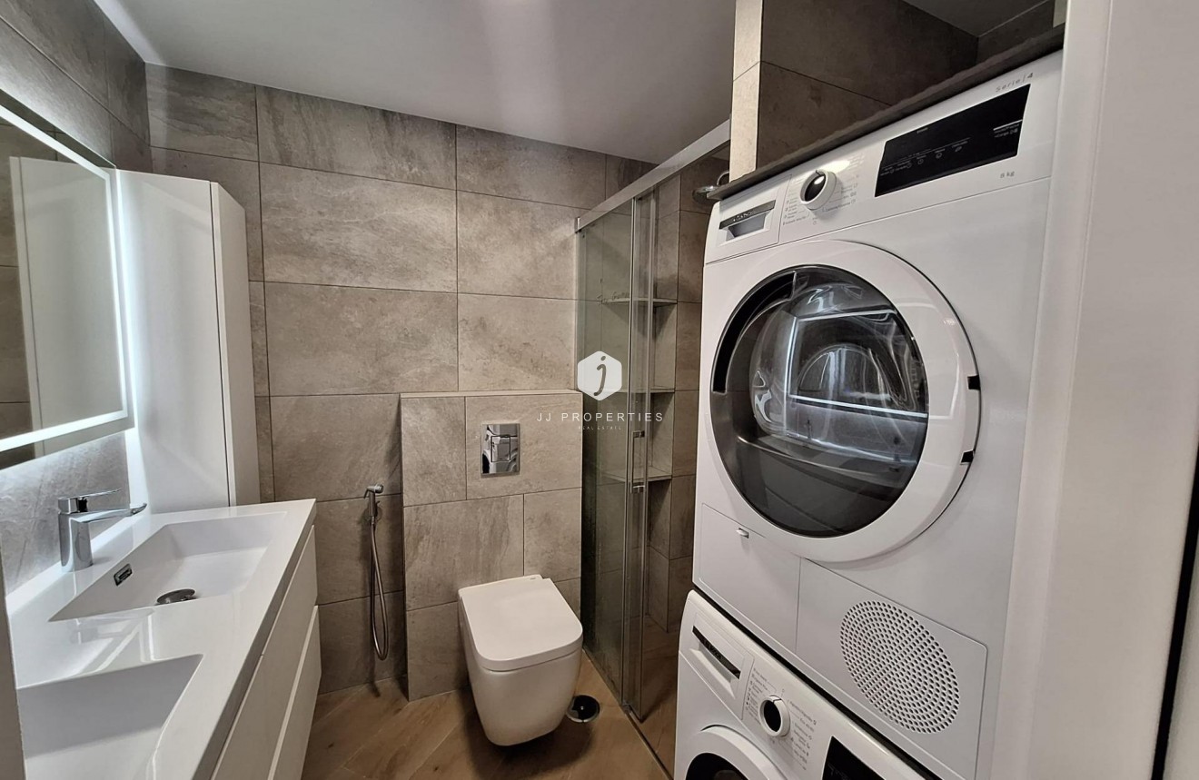 Aus zweiter Hand - Wohnung -
Torrevieja - Playa de los Locos
