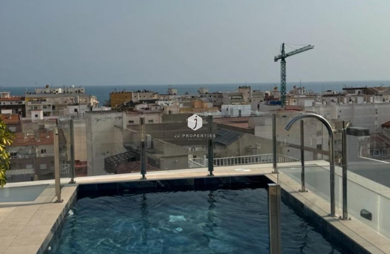 Segunda mano - Apartamento / piso -
Torrevieja - Playa del Cura