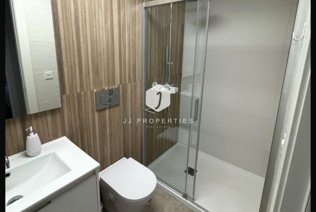 Segunda mano - Apartamento / piso -
Torrevieja - Playa del Cura